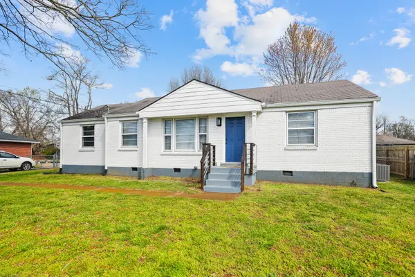 3712 Yelton Dr, Nashville, TN 37211