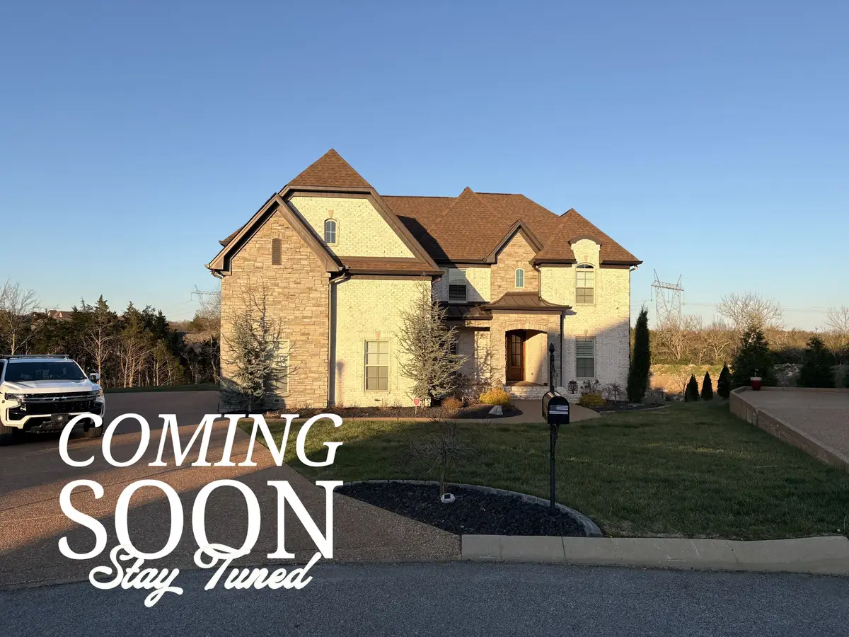 2902 Carisbrooke Dr, Mount Juliet, TN 37122 - #1