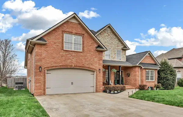 409 Carson Bailey Ct, Clarksville, TN 37043