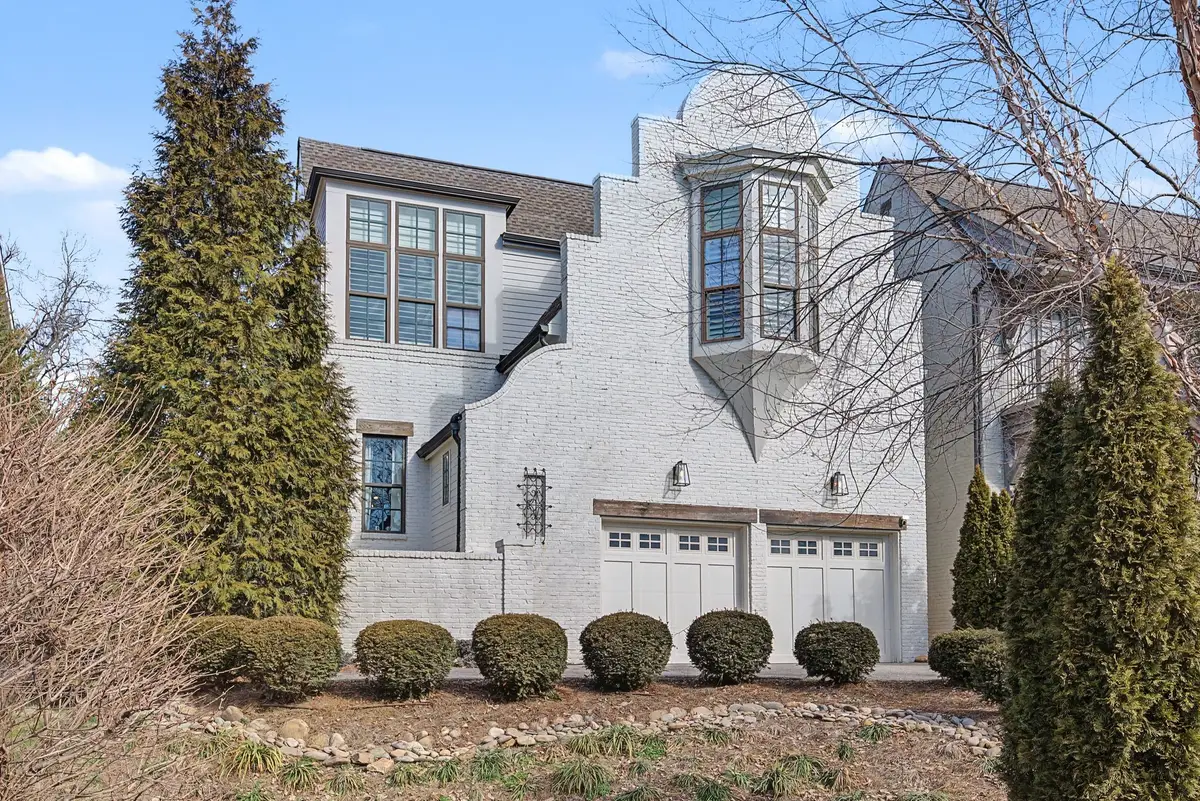 2030 Castleman Dr, Nashville, TN 37215 - #1