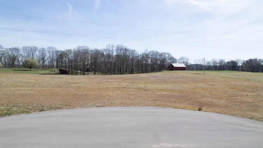 1111 E Robertson Rd, Castalian Springs, TN 37031 - #3