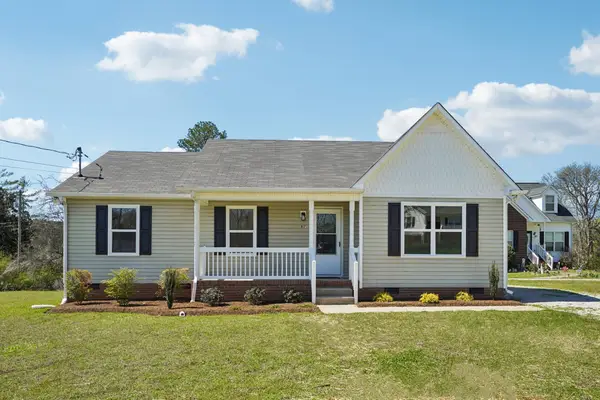 817 Mulberry Dr, Columbia, TN 38401