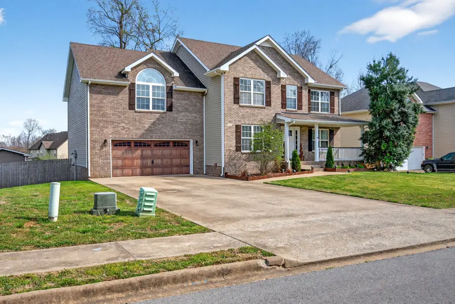 3443 Old Timber Rd, Clarksville, TN 37042 - #3