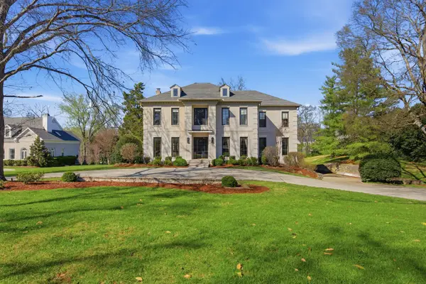 4304 Warner Pl, Nashville, TN 37205