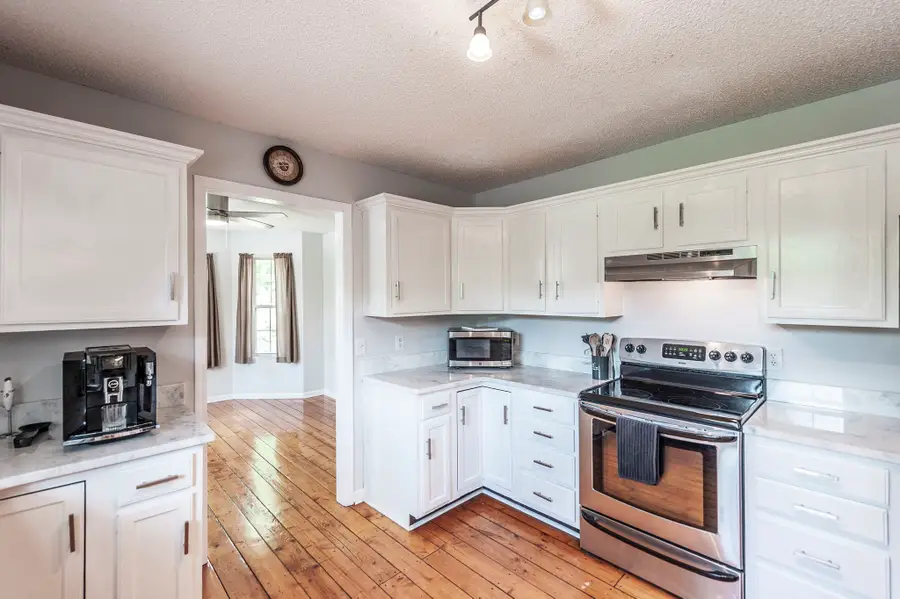 3538 Armstrong Rd, Springfield, TN 37172 - #3