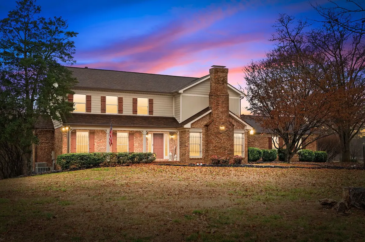 592 Fairway Wingate, Clarksville, TN 37043 - #1