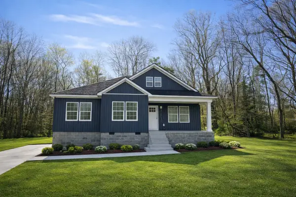 222 Todd St, Charlotte, TN 37036