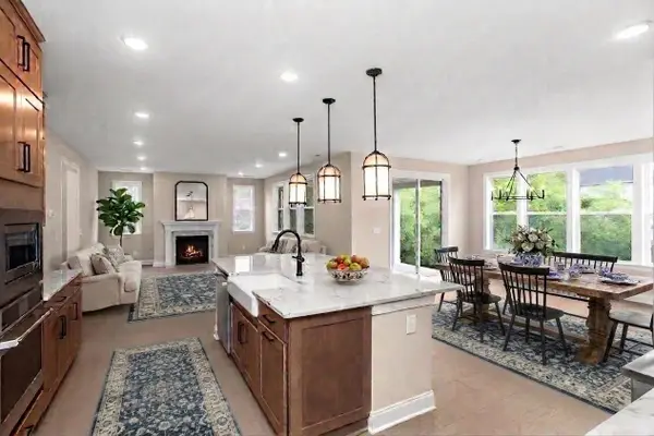 5954 Hunt Valley Drive, Spring Hill, TN 37174