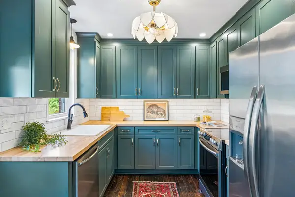 1247 Sunnymeade Drive, Nashville, TN 37216