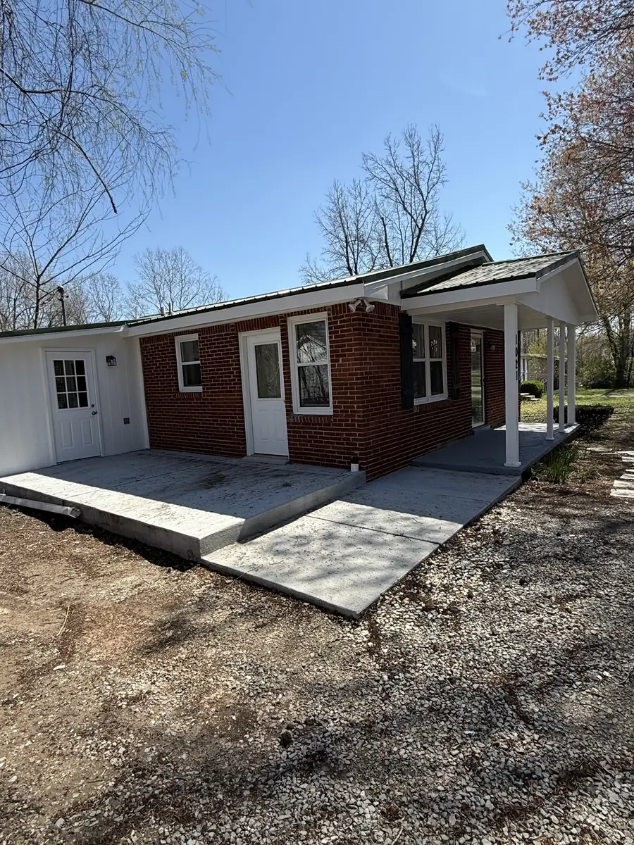 1021 Preston Dr, Burns, TN 37029 - #2