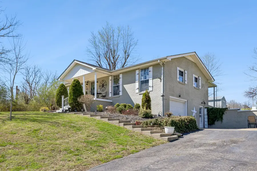 212 Bradford Hill Rd N, Brush Creek, TN 38547 - #2