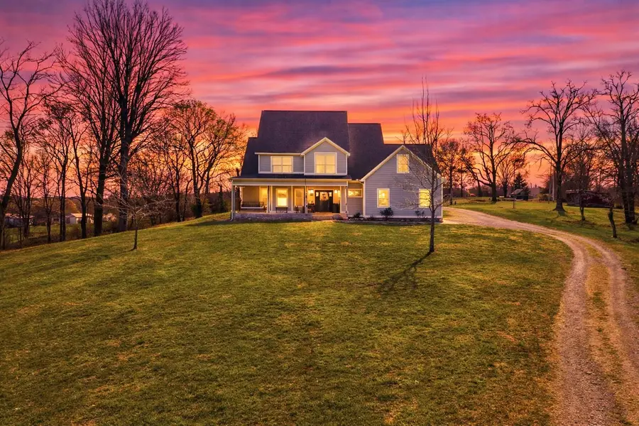 126 Laurelwood Dr, Shelbyville, TN 37160 - #2