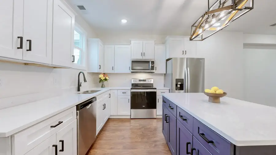 186 Charleston Ave, Pleasant View, TN 37146 - #3