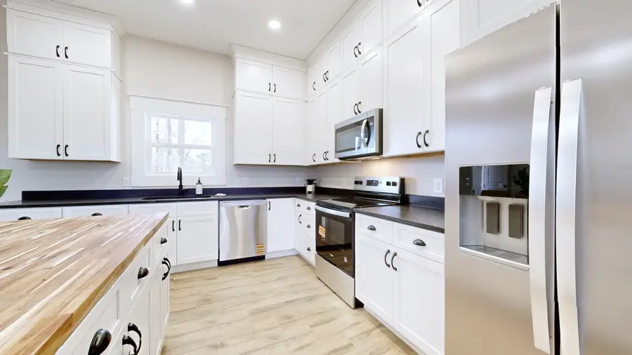 404 Bethlehem Church Rd, Shelbyville, TN 37160 - #3