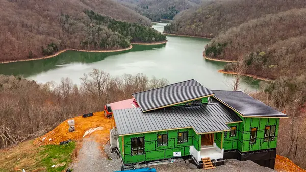 42 Deer Pallth Court, Smithville, TN 37166