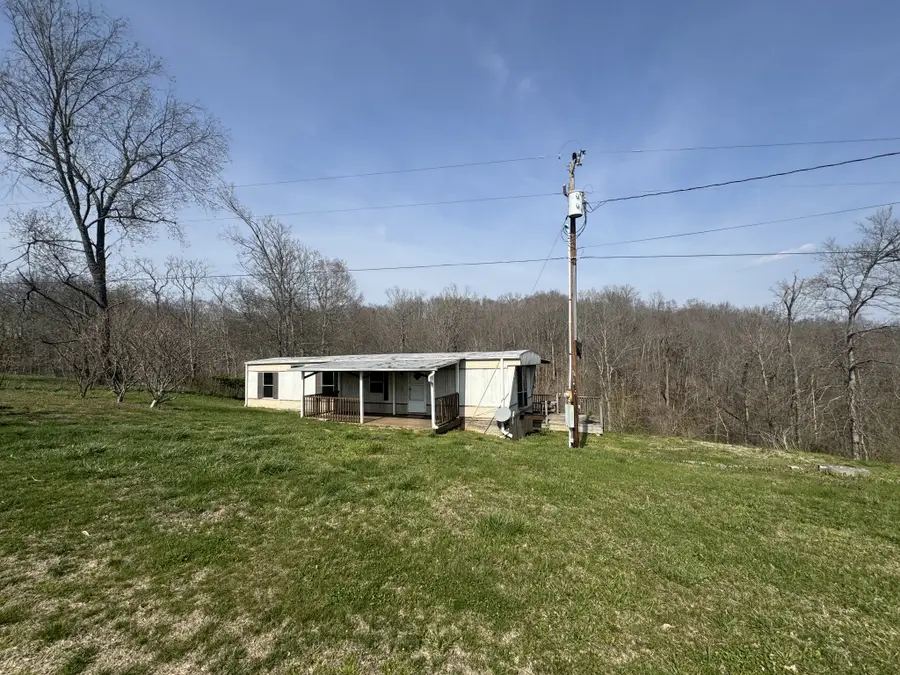 1118 Noah Reeves Rd, Ashland City, TN 37015 - #3