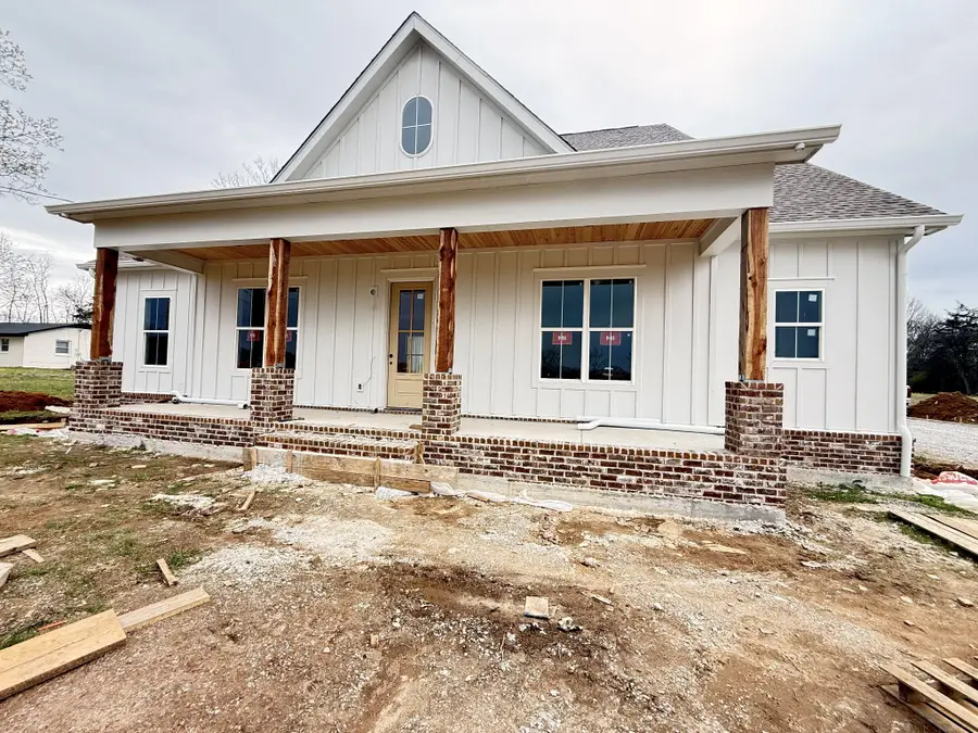 2797 Unionville Rd, Chapel Hill, TN 37034 - #2