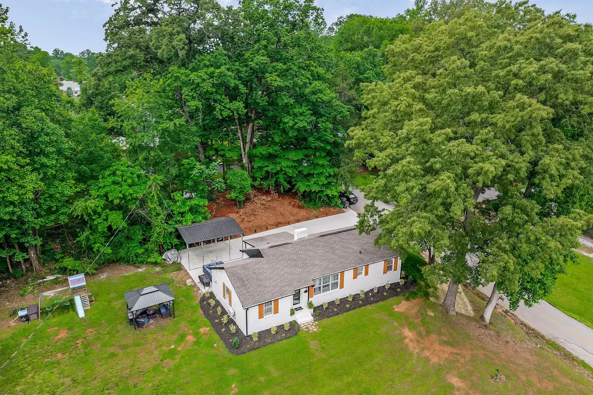 119 Westwood Dr, McMinnville, TN 37110 - #1
