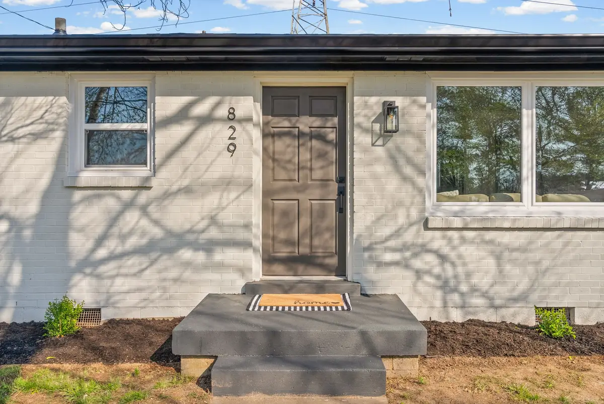 829 Glendale Dr, Clarksville, TN 37043 - #1
