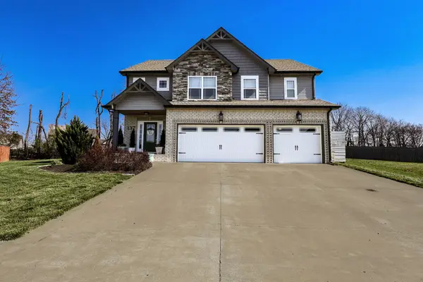 137 Trillium Ct, Clarksville, TN 37043