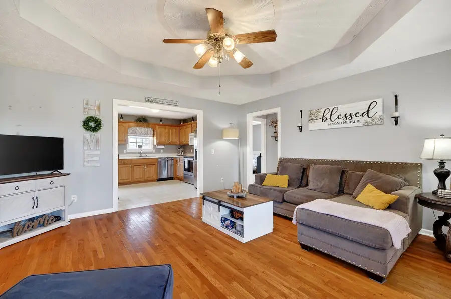 105 Big Hickory Ct, Smithville, TN 37166 - #3