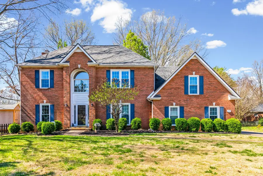 206 Longwood Ln, Clarksville, TN 37043 - #2