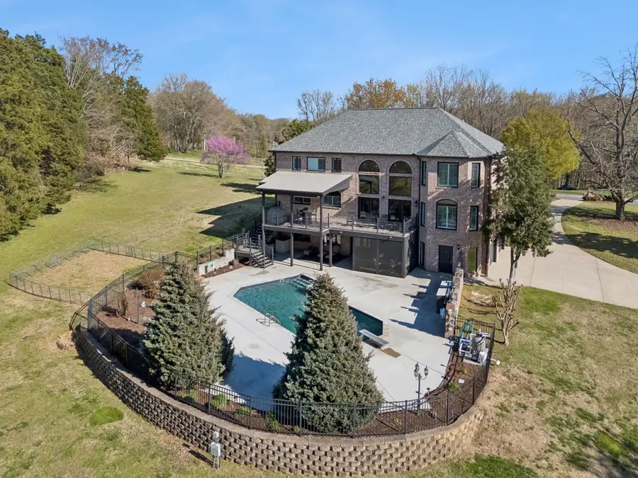 1510 Candlelit Cv, Mount Juliet, TN 37122 - #3