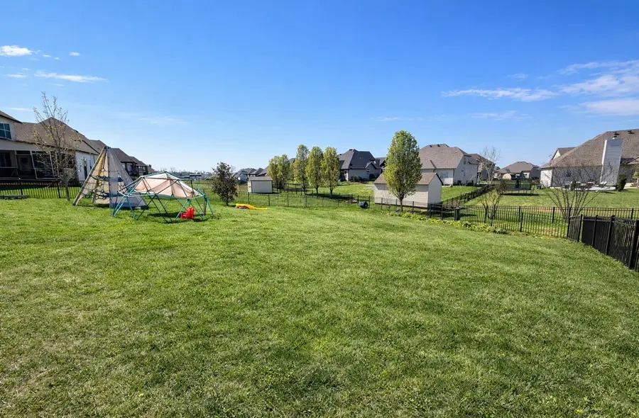 1124 Upland Ter, Clarksville, TN 37043 - #2