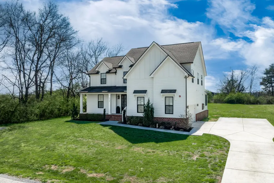 2744 Morrow Ln, Columbia, TN 38401 - #3