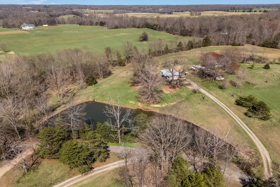 1030 Lena Rosson Rd, Chapmansboro, TN 37035 - #2