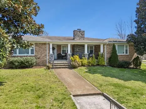 208 N Main St, Cornersville, TN 37047 - #1