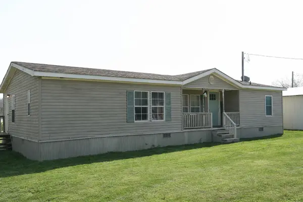 1546 S Bear Creek Rd, Dickson, TN 37055