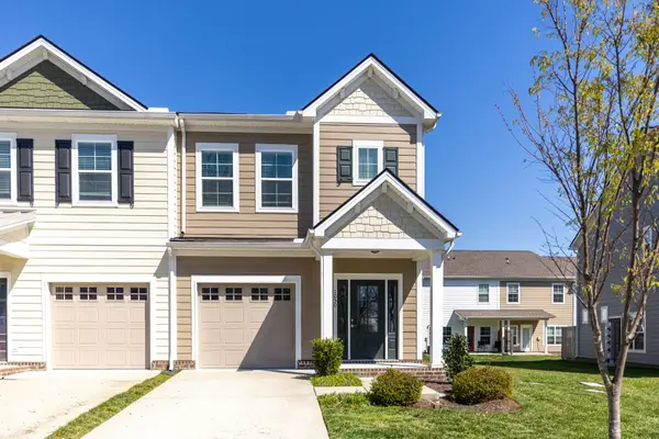 1050 Sweetleaf Dr, Franklin, TN 37064