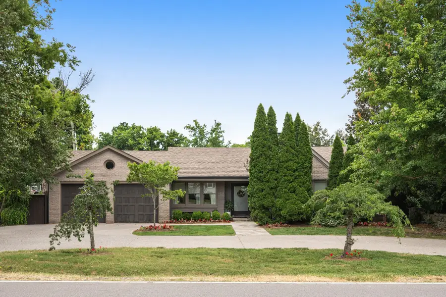 124 W Tyne Dr, Nashville, TN 37205 - #2