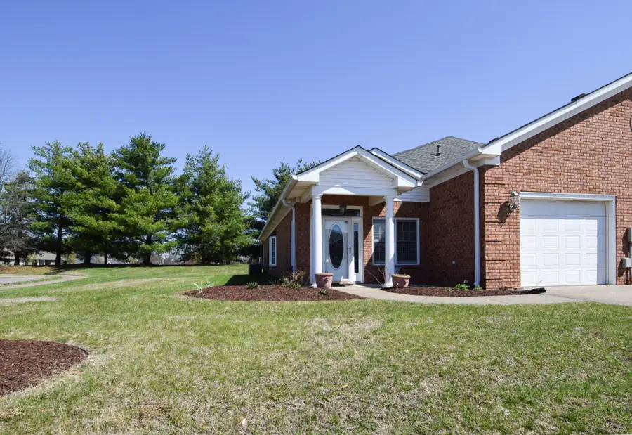 441 Brady Ln, Gallatin, TN 37066 - #2