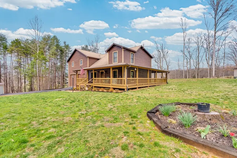 465 Hickory Ln, Sparta, TN 38583 - #3