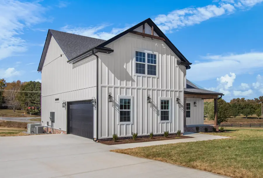 1066 Indian Creek, Cumberland Furnace, TN 37051 - #2