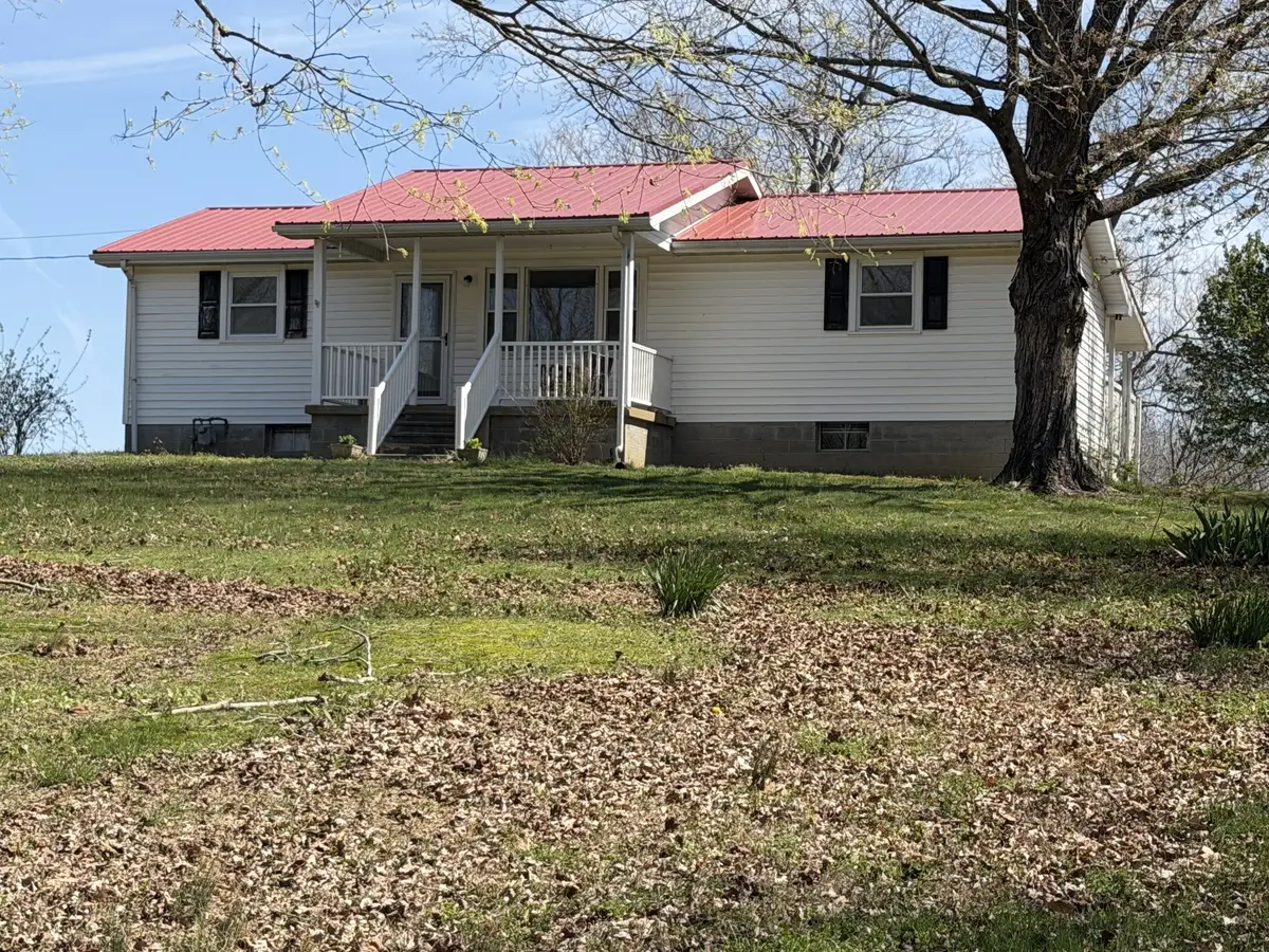 592 Shorty Few Rd, Dickson, TN 37055 - #1