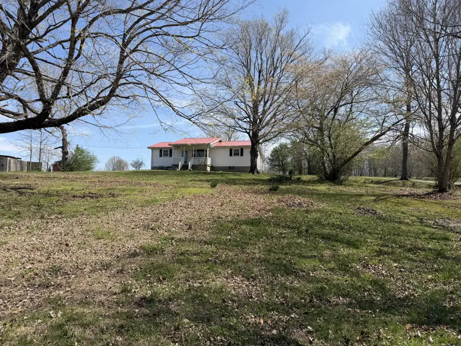 592 Shorty Few Rd, Dickson, TN 37055 - #2