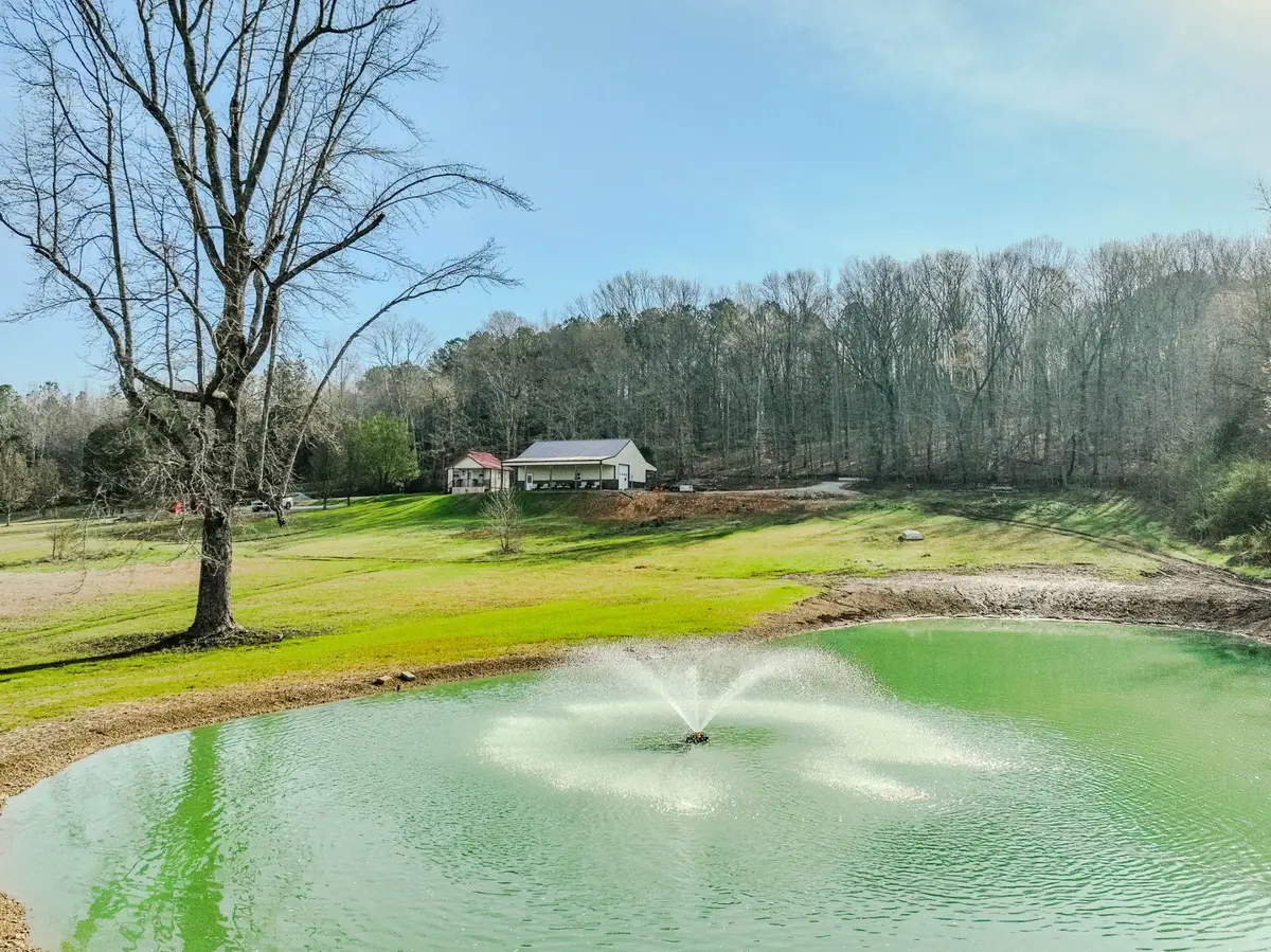 109 Rascaltown Rd, Loretto, TN 38469 - #1