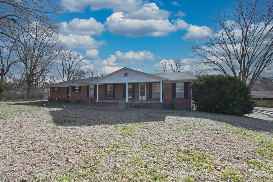 939 Sunset Dr, Gallatin, TN 37066 - #3