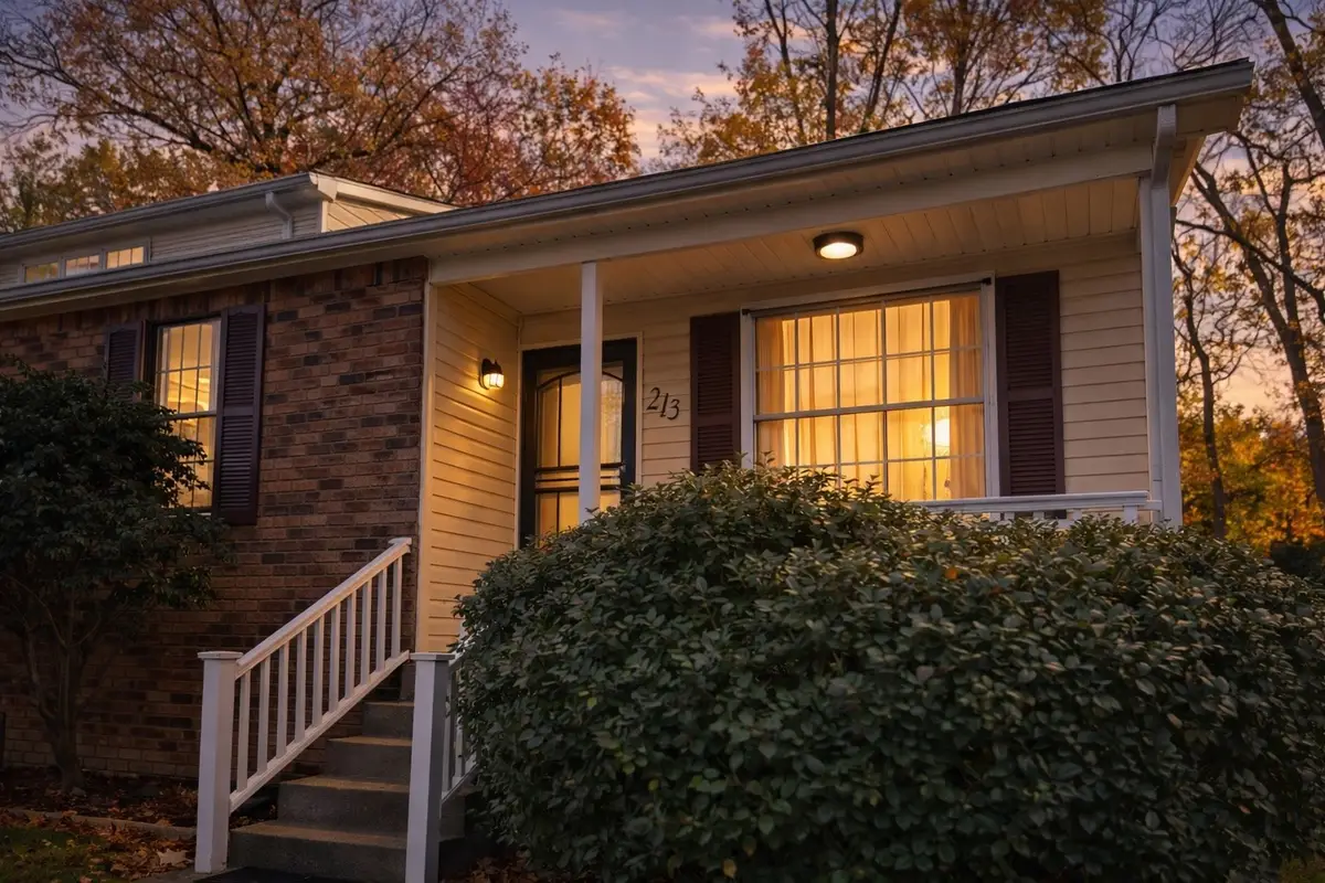 213 Oak Grove Dr, Nashville, TN 37217 - #1