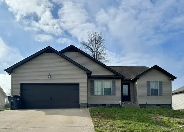 543 Magnolia Dr, Clarksville, TN 37042