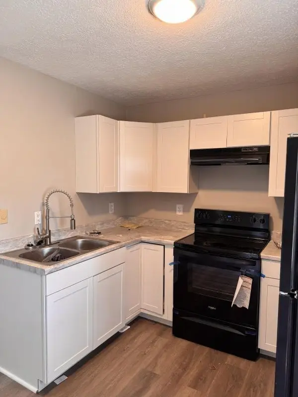 5470 Stacy Springs Rd, Springfield, TN 37172 - #2