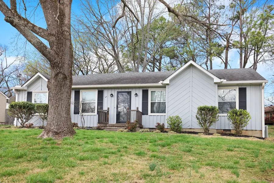 169 Timberlake Dr, Hendersonville, TN 37075 - #2