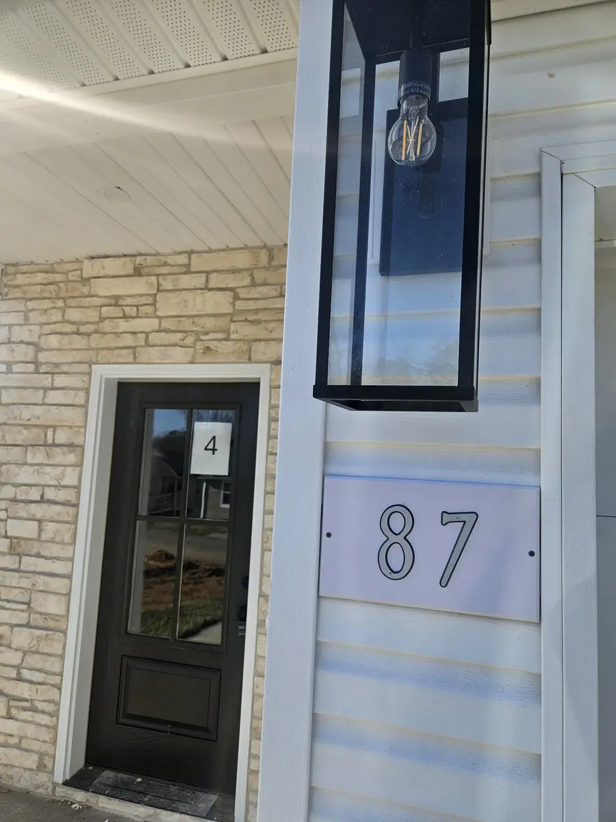 87 Charlotte Rd, Clarksville, TN 37040 - #2