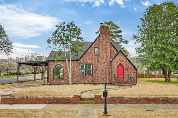 411 2nd Ave, Fayetteville, TN 37334