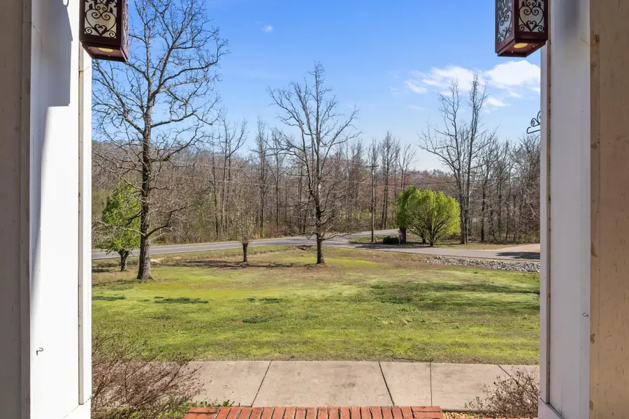 499 River Oaks Dr, New Johnsonville, TN 37134 - #3