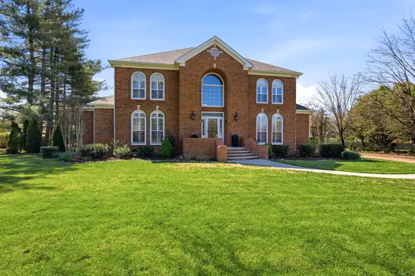 9213 Hunterboro Dr, Brentwood, TN 37027