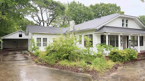 1702 W Nettleton Ave, Jonesboro,  72401